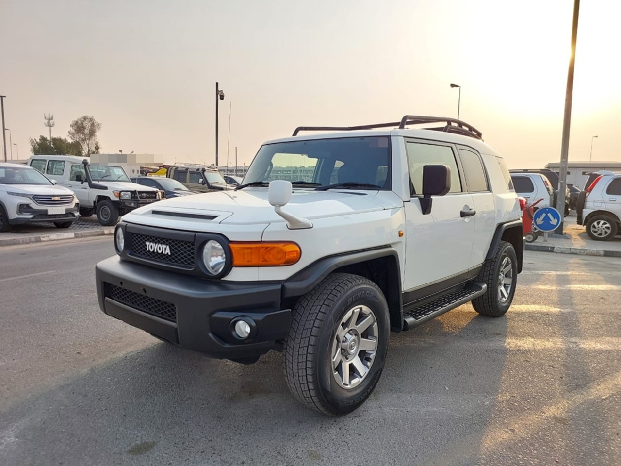 TOYOTA FJ CRUISER