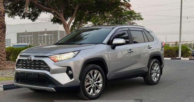 TOYOTA RAV-4