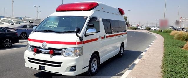 TOYOTA HIACE AMBULANCE