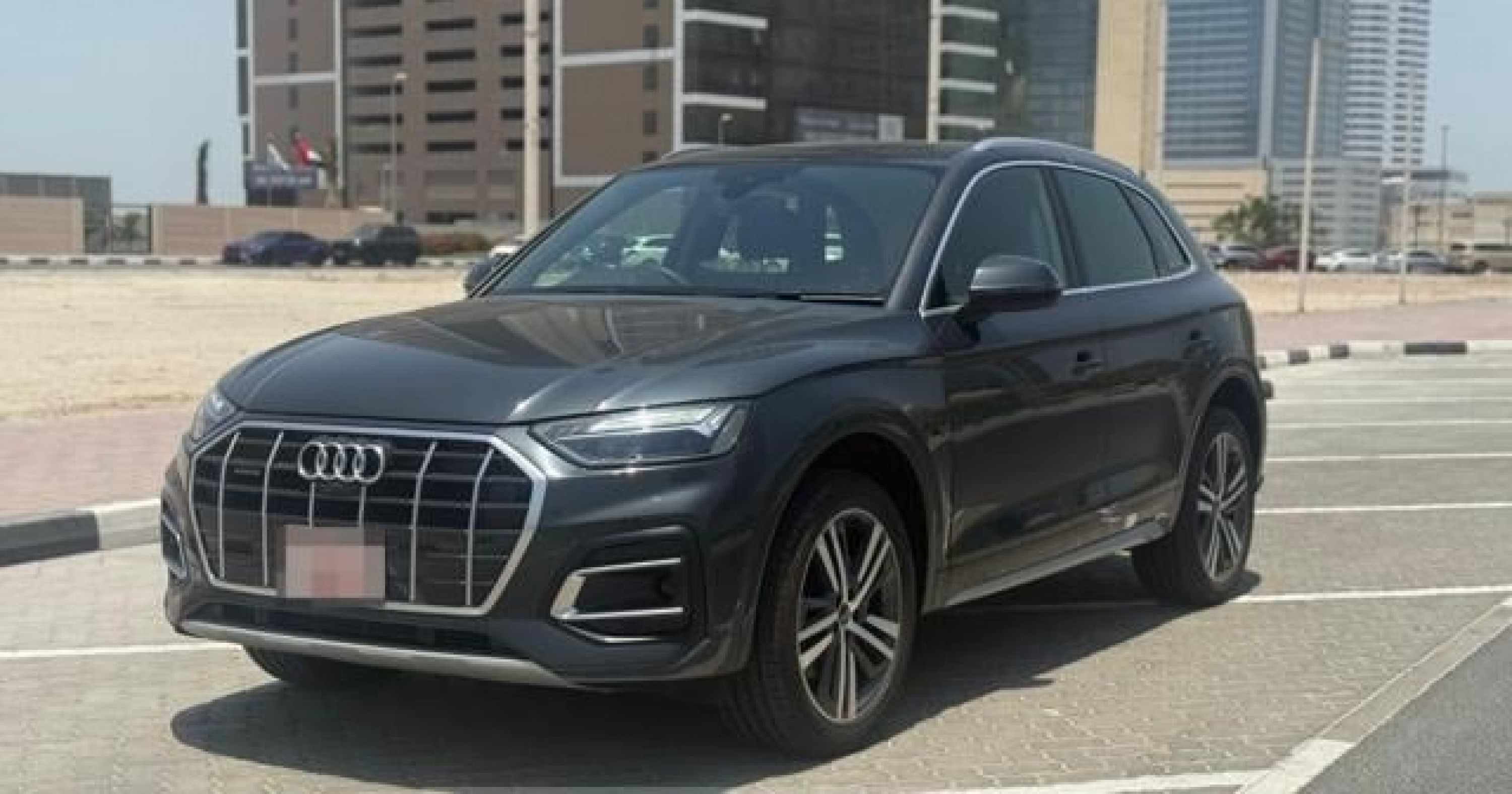 AUDI Q5