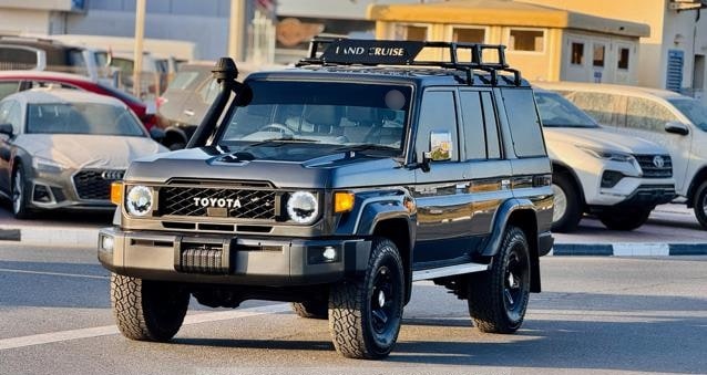 TOYOTA Land Cruiser