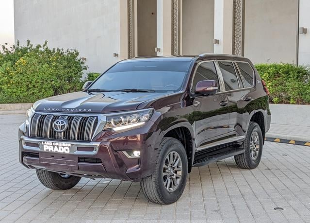 TOYOTA Land Cruiser Prado