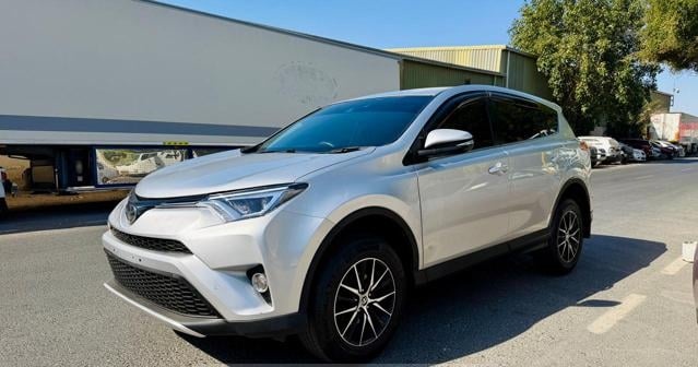 TOYOTA RAV-4